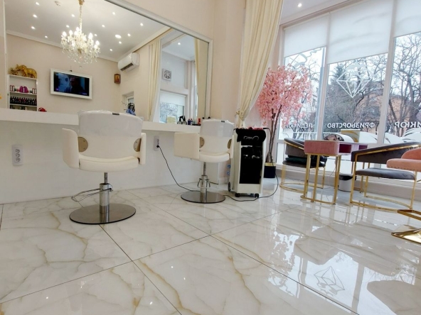 Дава се под наем  в София, Редута -  кв.м за 229.5 € - Снимка #1