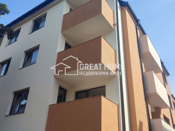 Тристаен апартамент в Търговище, Вароша - 73 кв.м за 1153 €/кв.м - Снимка #1