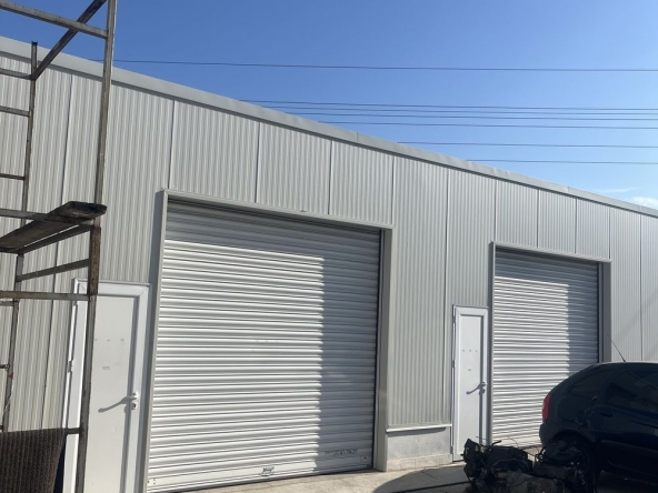 Дава се под наем Склад в Асеновград - 150 кв.м за 408 € - Снимка #1