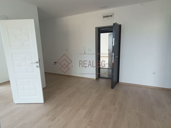 Тристаен апартамент в с. Кранево, Област Добрич - 72 кв.м за 1146 €/кв.м - Снимка #1