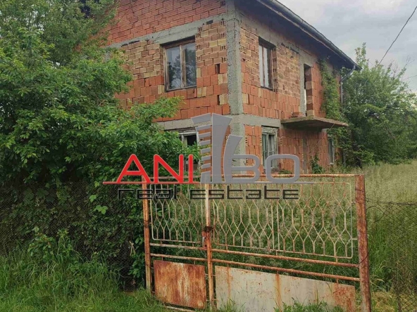 Къща в с. Долни Раковец, Област Перник - 140 кв.м за 465 €/кв.м - Снимка #1