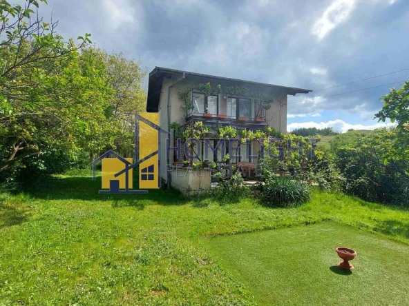 Къща в с. Безден, Област София-област - 158 кв.м за 2019 €/кв.м - Снимка #1