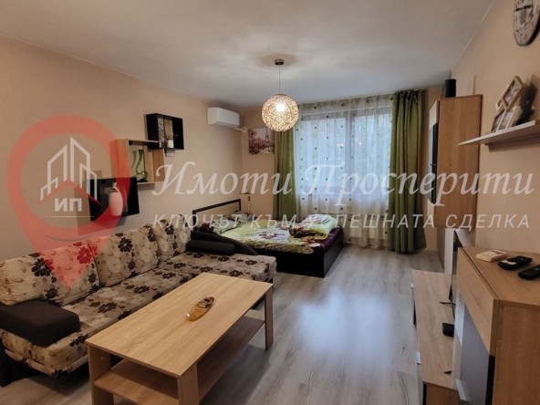 Дава се под наем Едностаен апартамент в София, Красно село - 42 кв.м за 615 € - Снимка #1