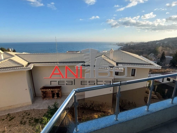 Двустаен апартамент в к.к. Слънчев ден - 65 кв.м за 2077 €/кв.м - Снимка #1