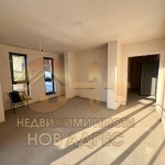 Тристаен апартамент в Търговище, Център - 110 кв.м за 1094 €/кв.м - Снимка #1