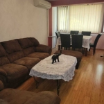 Дава се под наем Тристаен апартамент в Бургас, Възраждане - 90 кв.м за 663 € - Снимка #1