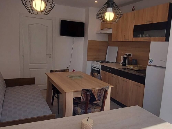 Четиристаен апартамент в Царево - 120 кв.м за 1500 €/кв.м - Снимка #1