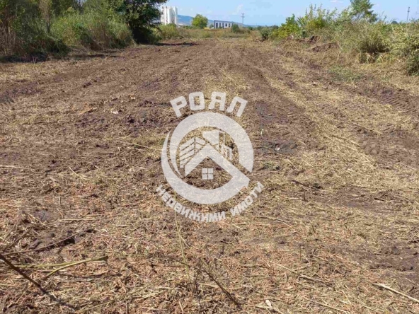 Парцел в с. Марково, Област Пловдив - 2270 кв.м за 35 €/кв.м - Снимка #1