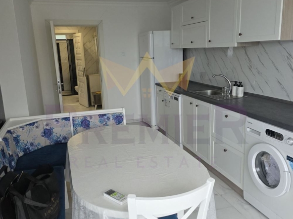 Дава се под наем Тристаен апартамент в Балчик - 80 кв.м за 460 € - Снимка #1