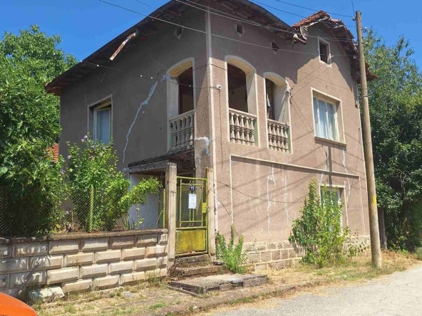 Къща в с. Пещерна, Област Ловеч - 144 кв.м за 299 €/кв.м - Снимка #1