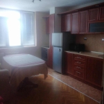 Дава се под наем Четиристаен апартамент в Ловеч, Промишлена зона - 94 кв.м за 306 € - Снимка #1