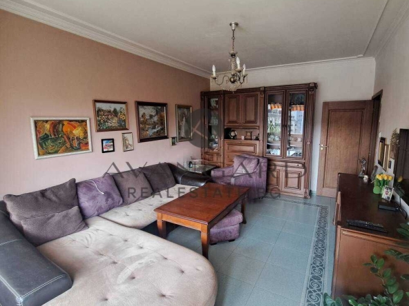 Тристаен апартамент в Пловдив, Кючук Париж - 87 кв.м за 1943 €/кв.м - Снимка #1