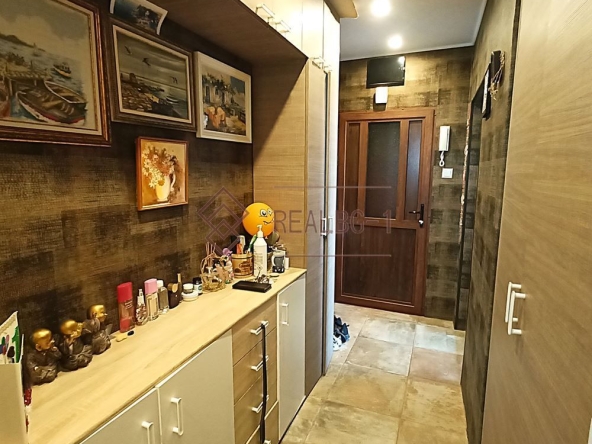 Тристаен апартамент в Варна, Чайка - 69 кв.м за 1545 €/кв.м - Снимка #1