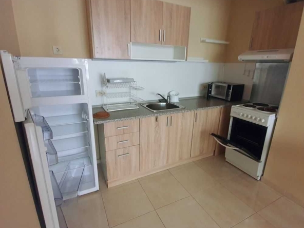 Дава се под наем Двустаен апартамент в София, Зона Б-18 - 68 кв.м за 448.8 € - Снимка #1