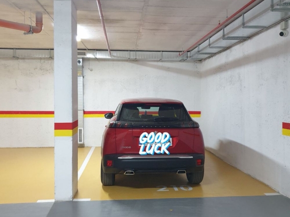 Гараж / Паркомясто в Пловдив, Младежки Хълм - 21 кв.м за 729 €/кв.м - Снимка #1