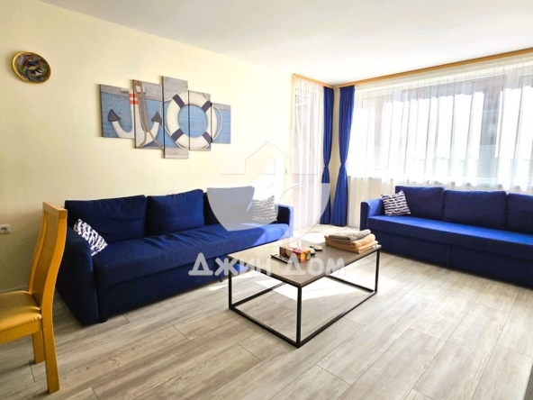 Двустаен апартамент в к.к. Елените - 71 кв.м за 675 €/кв.м - Снимка #1
