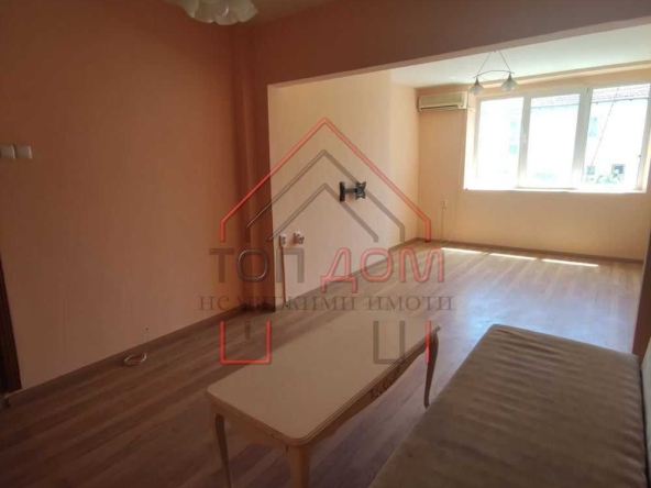 Тристаен апартамент в Варна, Център - 92 кв.м за 2490 €/кв.м - Снимка #1