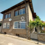 Етаж от къща в Банско - 92 кв.м за 924 €/кв.м - Снимка #1