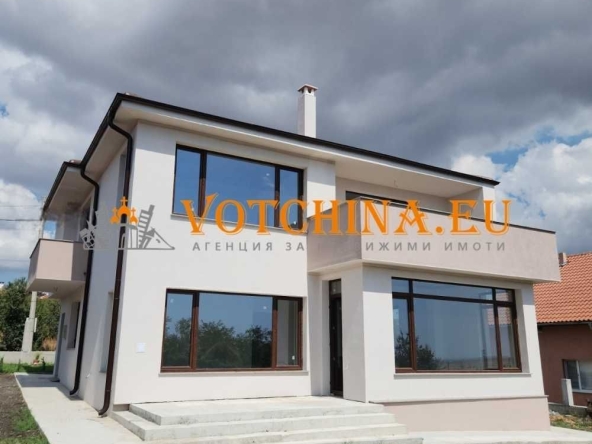 Къща в с. Лъка, Област Бургас - 240 кв.м за 712 €/кв.м - Снимка #1