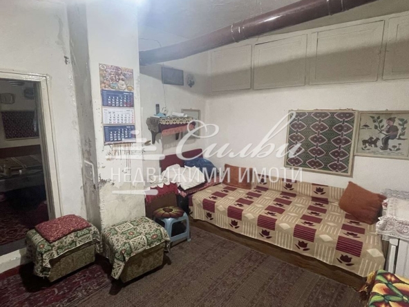 Къща в Шумен, Пожарната - 70 кв.м за 1312 €/кв.м - Снимка #1