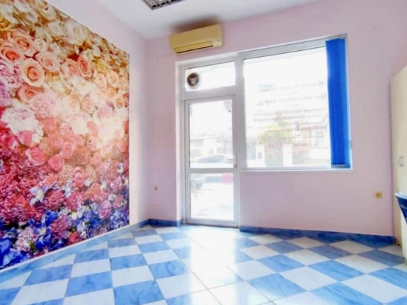 Офис в Варна, ХЕИ - 20 кв.м за 1709 €/кв.м - Снимка #1