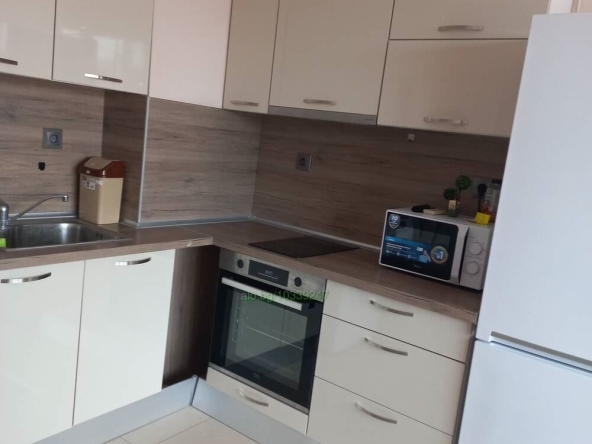 Дава се под наем Двустаен апартамент в Пловдив, Южен - 60 кв.м за 359.04 € - Снимка #1