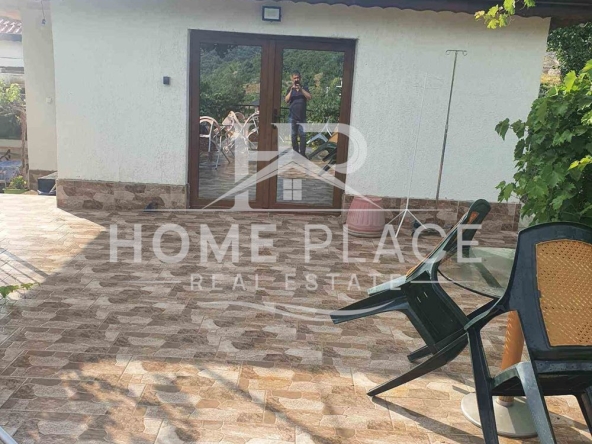 Къща в с. Кипра, Област Варна - 300 кв.м за 317 €/кв.м - Снимка #1