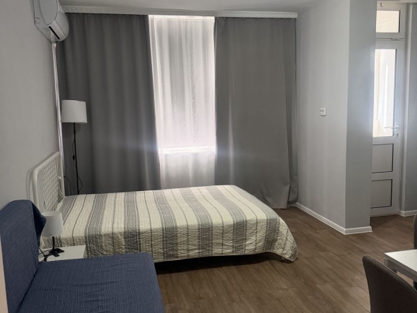 Дава се под наем Едностаен апартамент в Бургас, Лазур - 40 кв.м за 20.4 € - Снимка #1