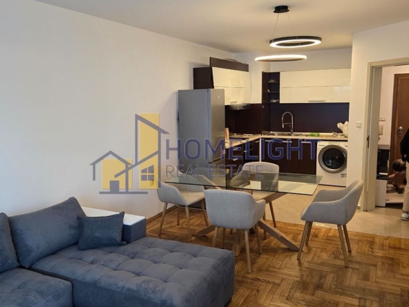 Дава се под наем Тристаен апартамент в София, Лозенец - 109 кв.м за 895.56 € - Снимка #1