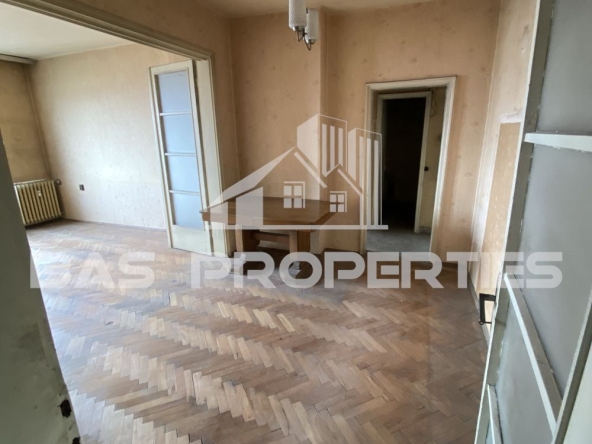 Тристаен апартамент в София, Център - 85 кв.м за 1440 €/кв.м - Снимка #1