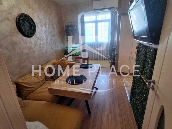 Дава се под наем Тристаен апартамент в Варна, Възраждане 1 - 73 кв.м за 578.34 € - Снимка #1