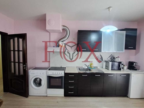 Дава се под наем Тристаен апартамент в Варна, Лятно кино Тракия - 90 кв.м за 550 € - Снимка #1