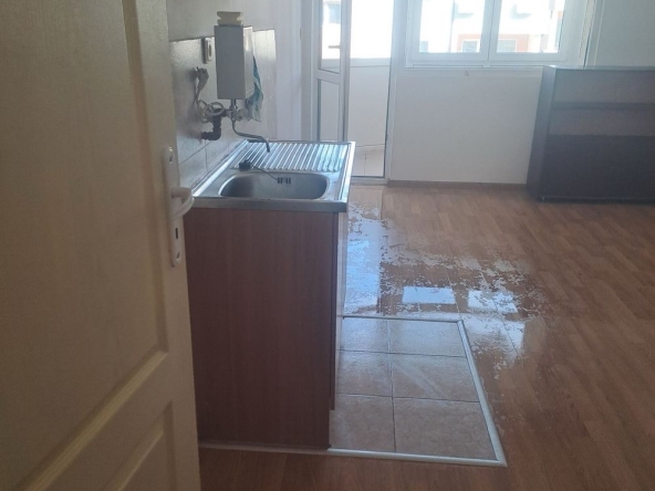 Едностаен апартамент в Велико Търново, Зона Б - 30 кв.м за 1071 €/кв.м - Снимка #1