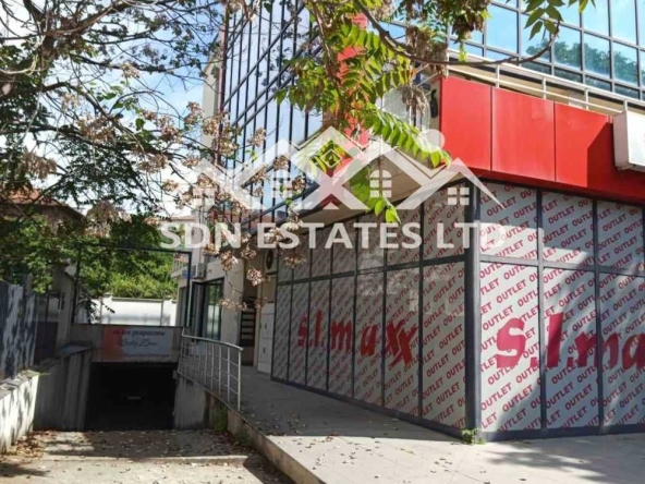 Дава се под наем Гараж / Паркомясто в Казанлък - 18 кв.м за 76.5 € - Снимка #1