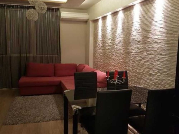 Двустаен апартамент в София, Зона Б-19 - 70 кв.м за 2286 €/кв.м - Снимка #1