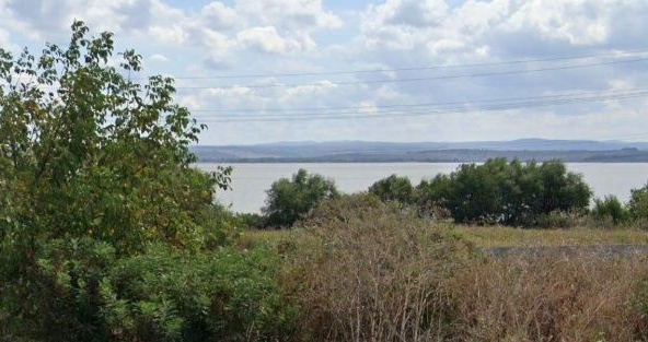 Парцел в с. Черни връх, Област Бургас - 8599 кв.м за 38 €/кв.м - Снимка #1