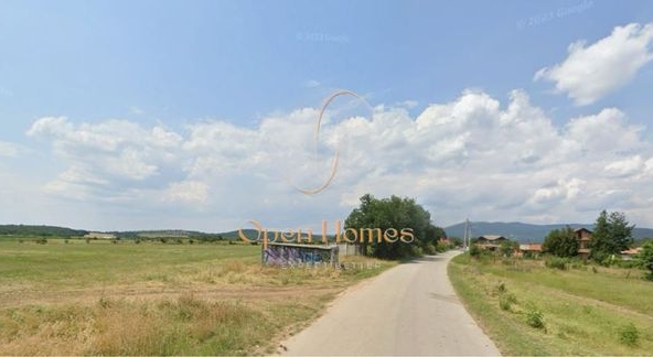 Земеделски имот в с. Върбен, Област Пловдив -  кв.м за 9795 €/дка - Снимка #1