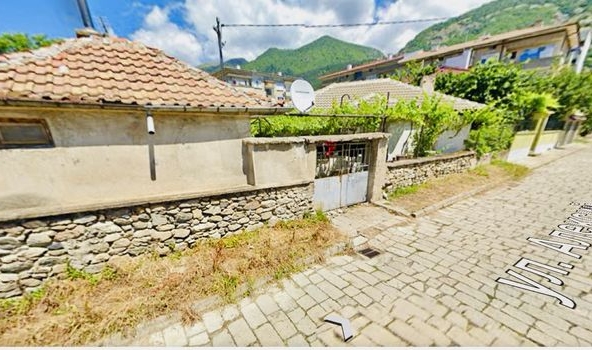 Къща в София, Белите брези - 118 кв.м за 762 €/кв.м - Снимка #1