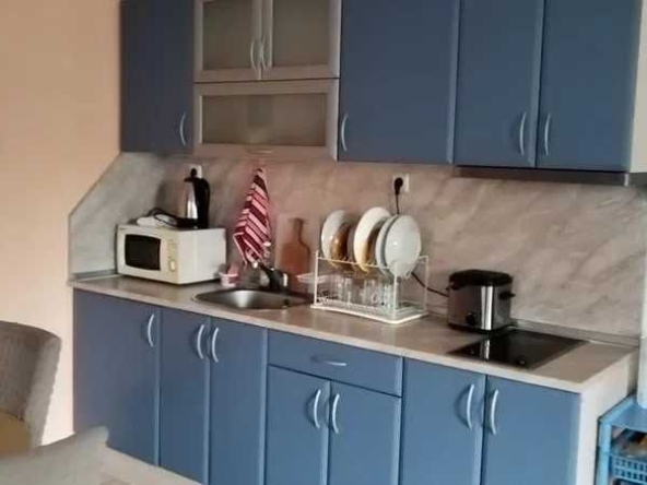 Дава се под наем Двустаен апартамент в к.к. Слънчев бряг - 50 кв.м за 200 € - Снимка #1