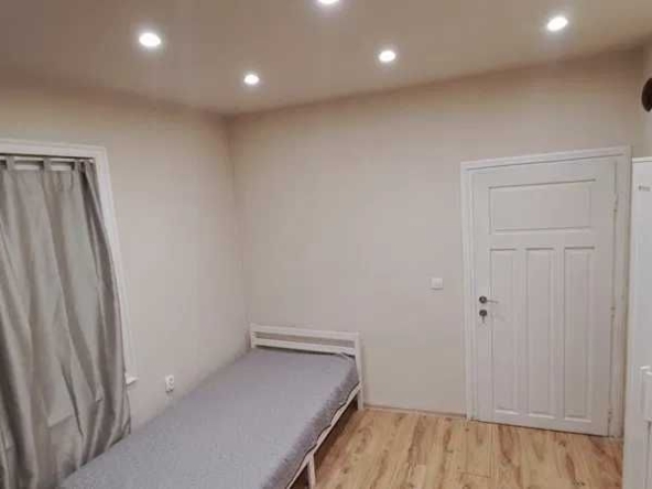 Дава се под наем Къща в Средец - 100 кв.м за 200 € - Снимка #1