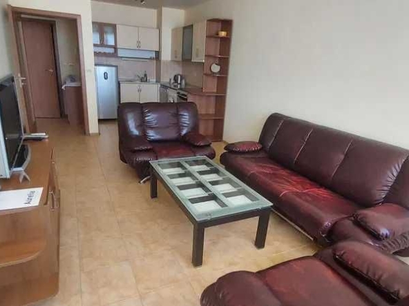 Двустаен апартамент в Несебър - 68 кв.м за 645 €/кв.м - Снимка #1