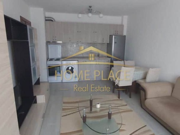 Дава се под наем Двустаен апартамент в Варна, Левски - 52 кв.м за 663 € - Снимка #1