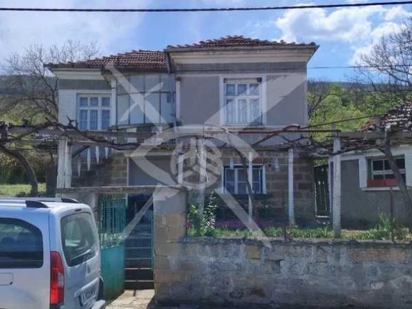Къща в с. Завет, Област Бургас - 100 кв.м за 171 €/кв.м - Снимка #1