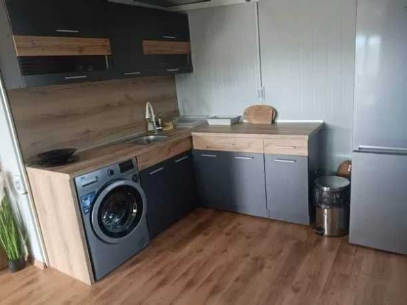 Къща в с. Равадиново, Област Бургас - 250 кв.м за 400 €/кв.м - Снимка #1