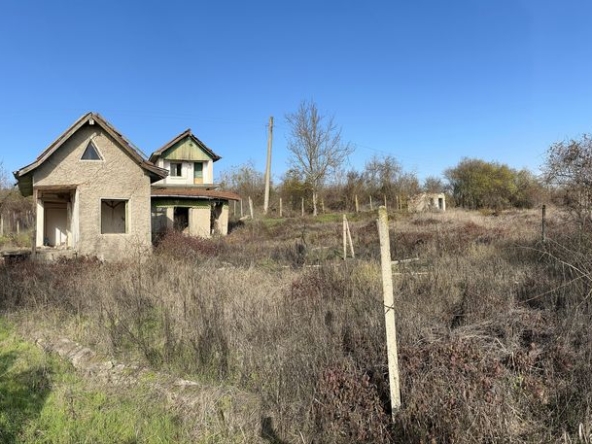 Къща в Разград, Васил Левски - 30 кв.м за 425 €/кв.м - Снимка #1