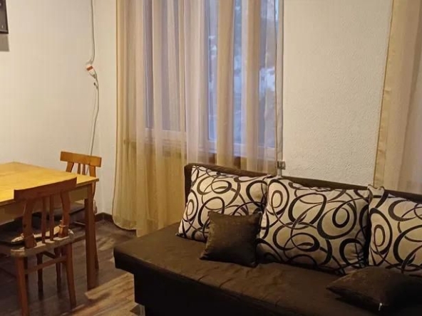 Дава се под наем Двустаен апартамент в Пловдив, Каменица 2 - 55 кв.м за 306 € - Снимка #1