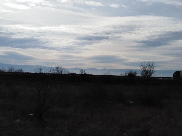 Парцел в Пазарджик, Промишлена зона - 5800 кв.м за 28 €/кв.м - Снимка #1