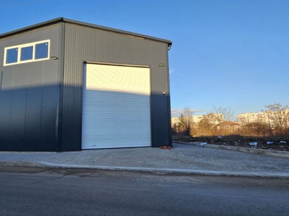 Дава се под наем Промишлена сграда в София, Обеля - 120 кв.м за 2040 € - Снимка #1