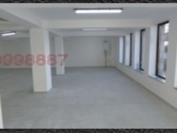 Магазин в Шумен, Тракия - 265 кв.м за 7 €/кв.м - Снимка #1