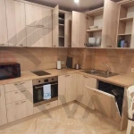 Дава се под наем Двустаен апартамент в к.к. Св.Св. Константин и Елена - 72 кв.м за 797.64 € - Снимка #1